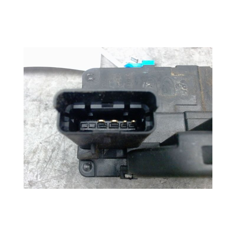 SYSTEME CONDAMNATION AVANT DROIT HYUNDAI I 20 2009-