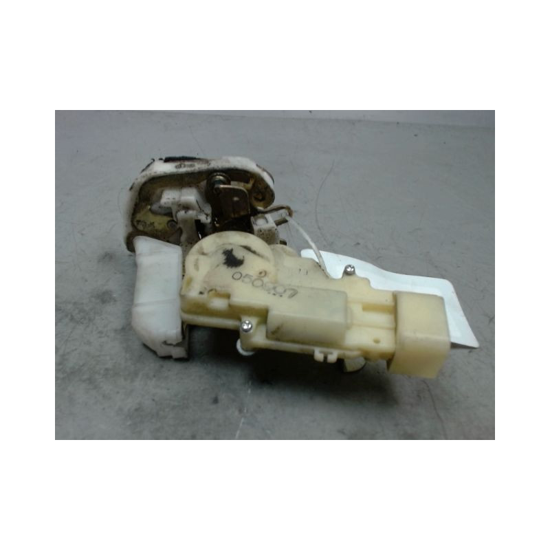 SYSTEME CONDAMNATION ARRIERE GAUCHE TOYOTA YARIS 2003-