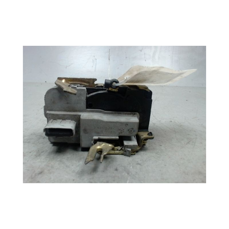 SYSTEME CONDAMNATION AVANT GAUCHE CITROEN XSARA -2000