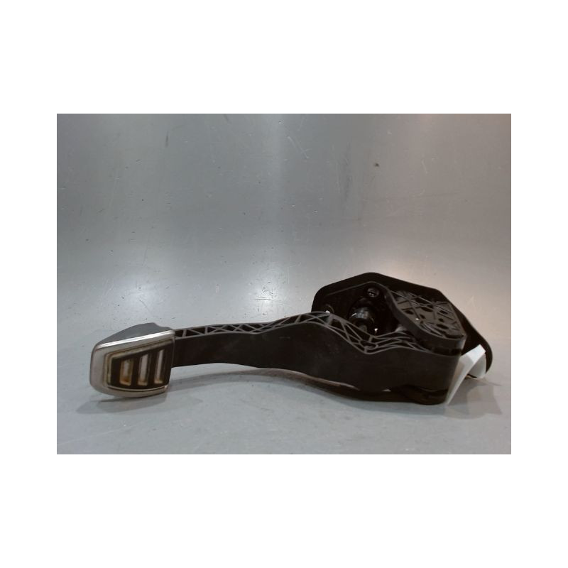 PEDALE EMBRAYAGE VOLKSWAGEN POLO