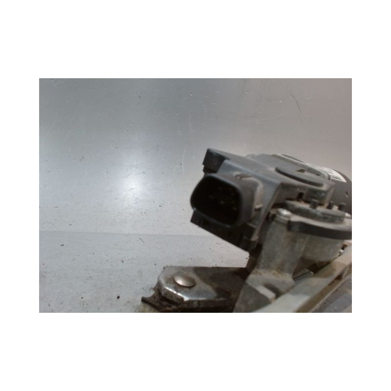 MECANISME ESSUIE-GLACE AVANT TOYOTA AVENSIS