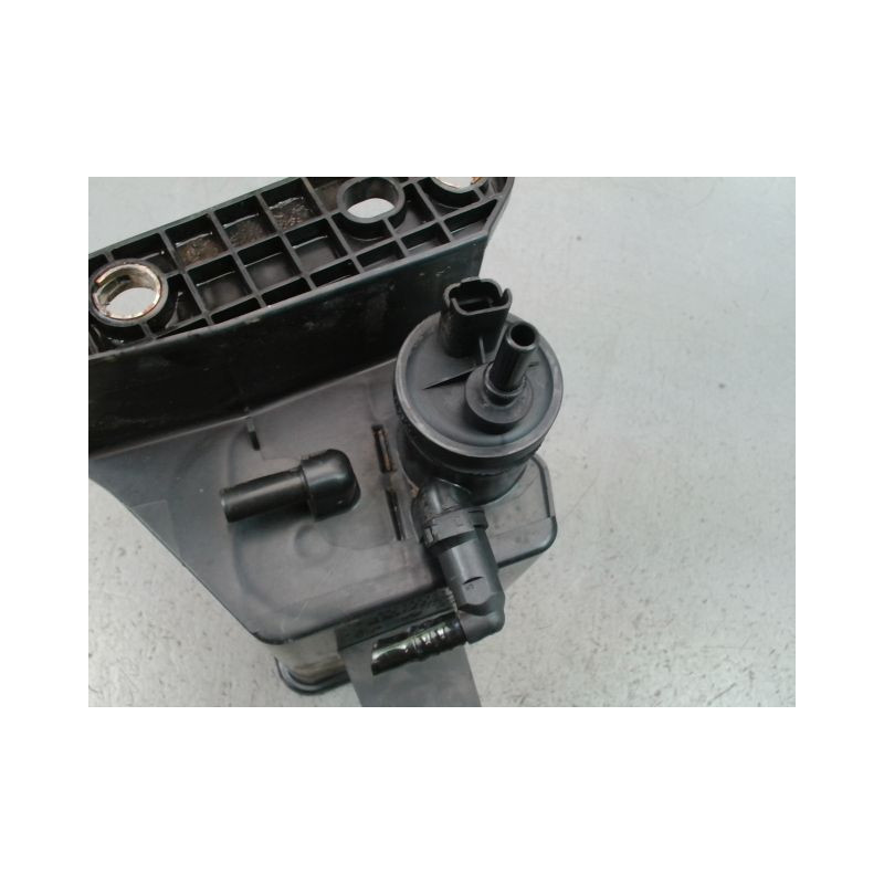 CANISTER DE VAPEUR DE CARBURANT RENAULT CLIO II Phase 2 2001-2006