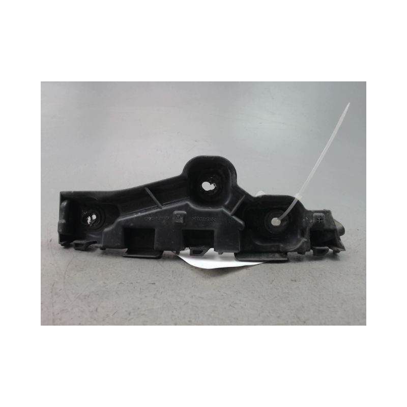 SUPPORT PARE-CHOC AVD DACIA SANDERO II Phase 1 2012-...