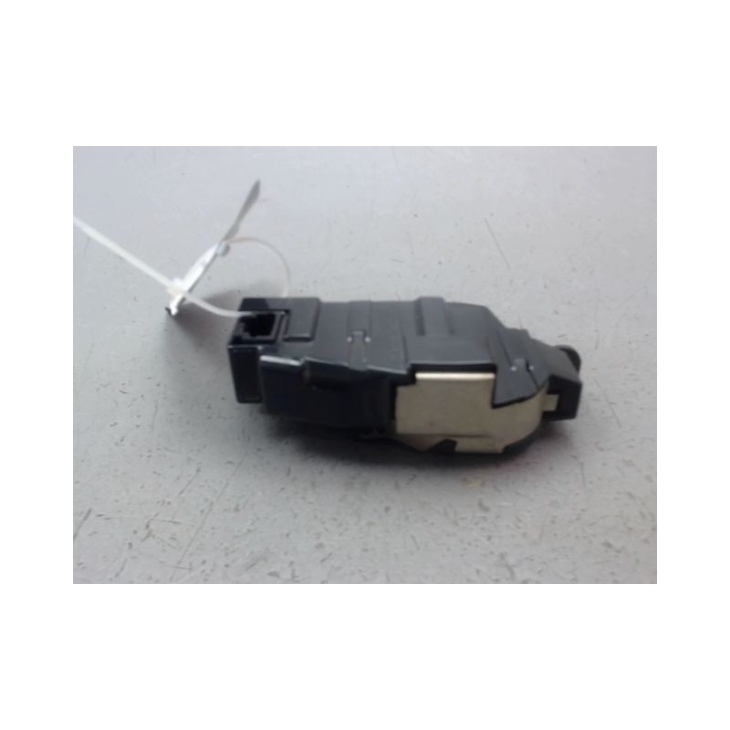 SERRURE HAYON  PEUGEOT 207 2006-2013