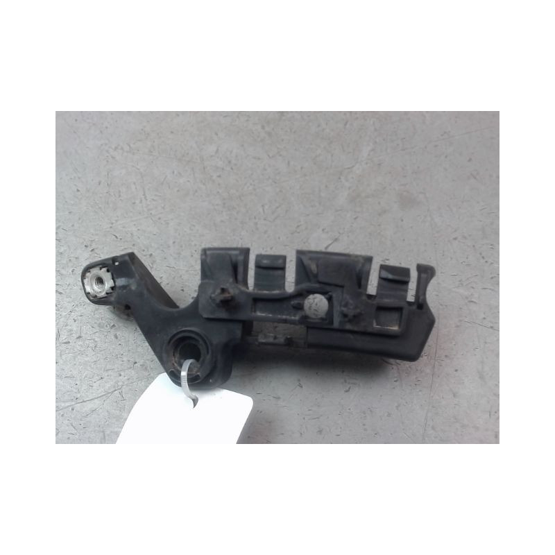 SUPPORT PARE-CHOC AVG RENAULT MEGANE BREAK III Phase 1 2009-2012