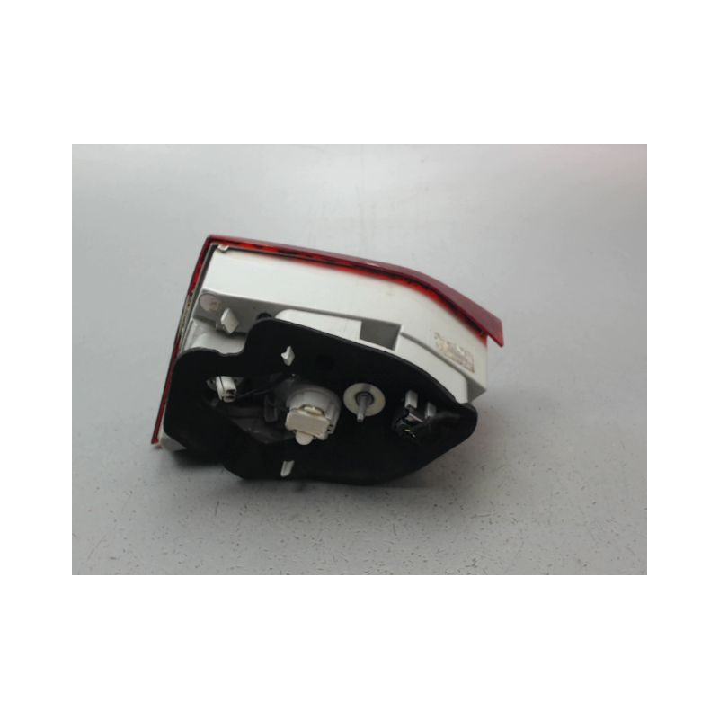 FEU ARRIERE INTERIEUR GAUCHE PEUGEOT 308 SW 2008-