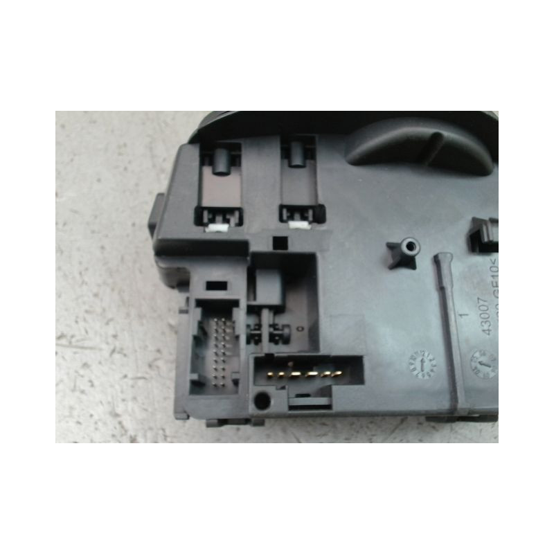 COMMANDE ESSUIE GLACE RENAULT CLIO III Phase 1 2005-2009