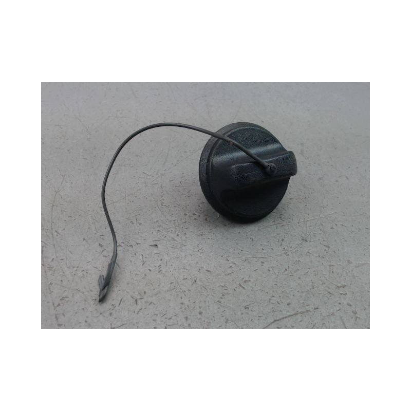 BOUCHON RESERVOIR A CARBURANT RENAULT CLIO IV Phase 1 2012-...