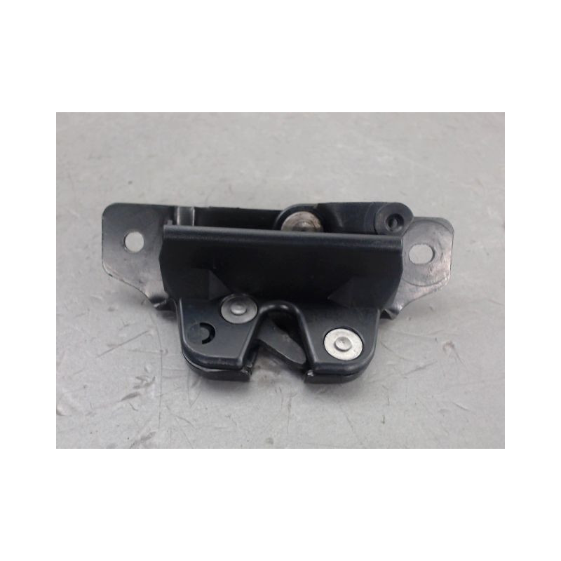 SERRURE HAYON  PEUGEOT 206