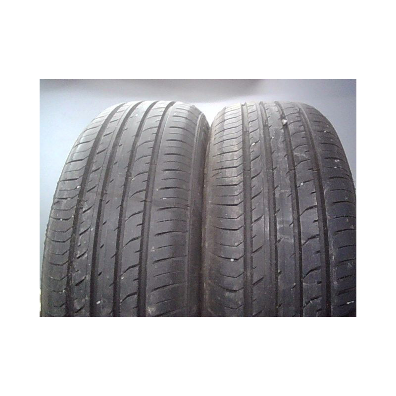 Paire de pneus DAVANTI DX390 185 60 15 88 H
