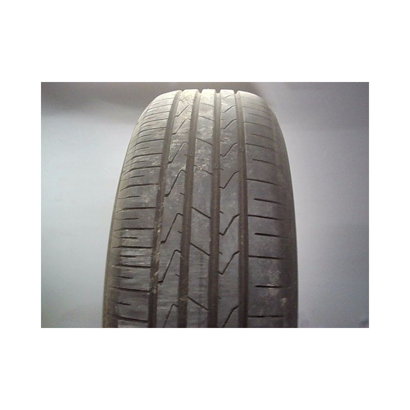 Pneu HANKOOK VENTUS PRIME 3 205 60 16 92 H