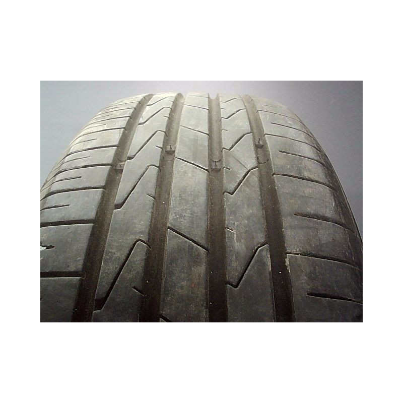 Pneu HANKOOK VENTUS PRIME 3 205 60 16 92 H