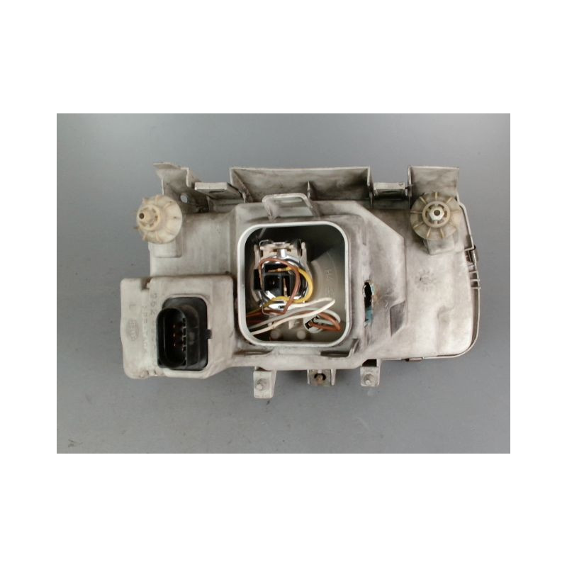 PHARE GAUCHE VOLKSWAGEN POLO 3 PHASE 1 1.9D - 8V
