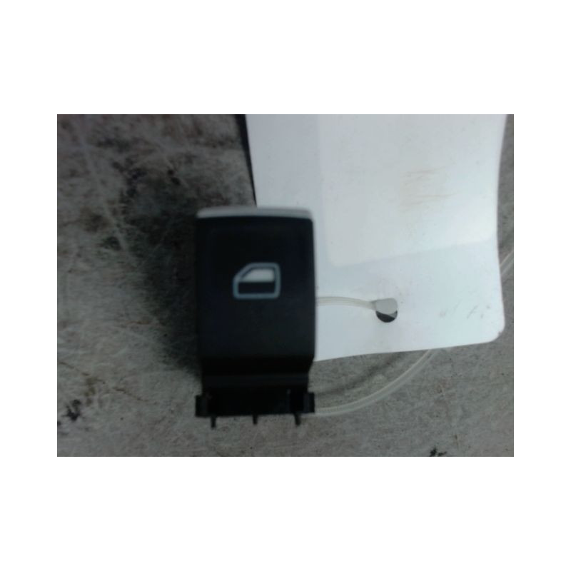 COMMANDE LEVE-GLACE PORTE AVD VOLKSWAGEN GOLF VII
