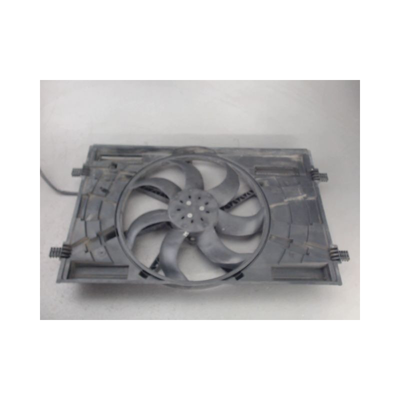 MOTEUR VENTILATEUR RADIATEUR VOLKSWAGEN GOLF