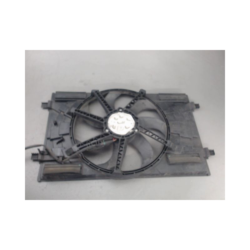 MOTEUR VENTILATEUR RADIATEUR VOLKSWAGEN GOLF
