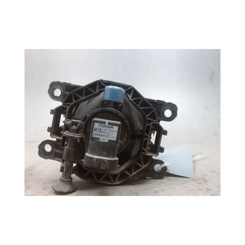 PHARE ANTIBROUILLARD AVANT GAUCHE DACIA LOGAN