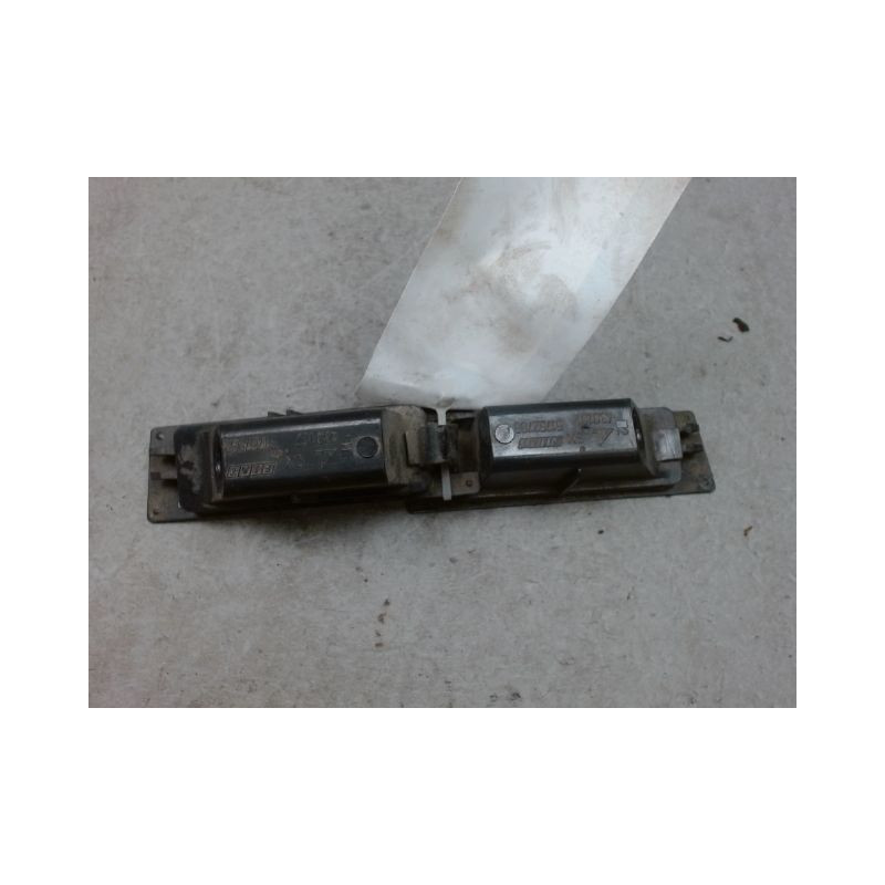 ECLAIREUR PLAQUE DE POLICE FIAT GRANDE PUNTO 2005-