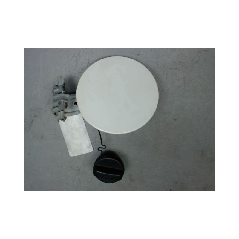VOLET DE TRAPPE CARBURANT TOYOTA VERSO