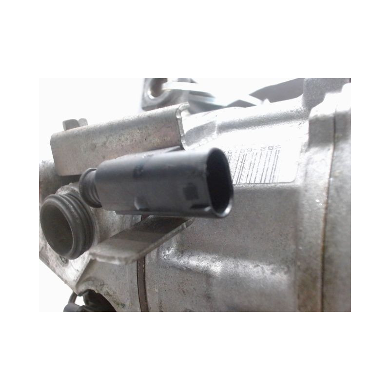 COMPRESSEUR AIR CONDITIONNE MERCEDES CLASSE B 05-08