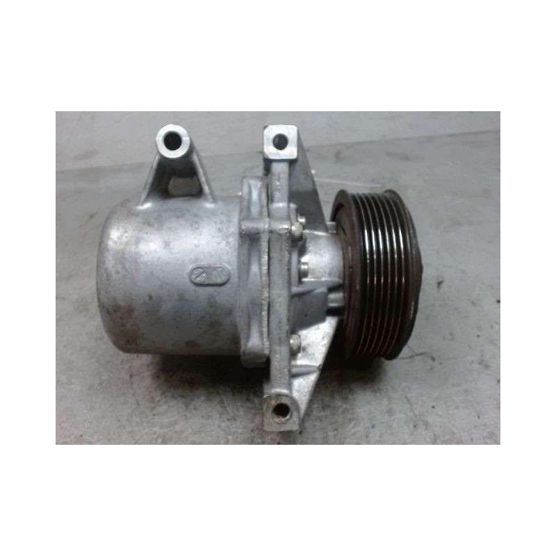 COMPRESSEUR AIR CONDITIONNE NISSAN MICRA