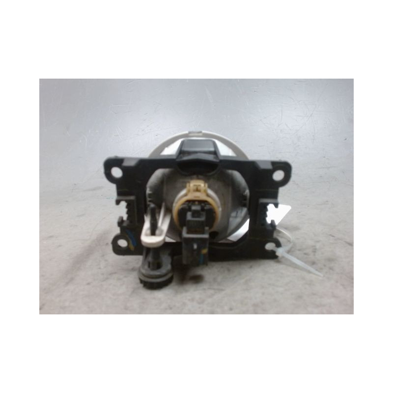 PHARE ANTIBROUILLARD AVANT DROIT CITROEN C3