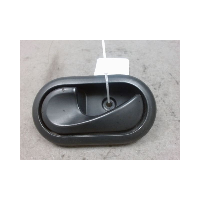 POIGNEE INTERIEURE PORTE AVANT GAUCHE DACIA LODGY