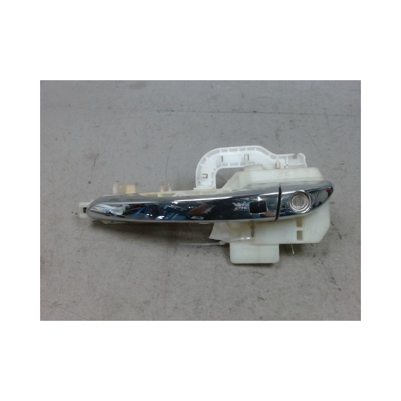 POIGNEE EXTERIEURE PORTE AVANT GAUCHE HYUNDAI TUCSON