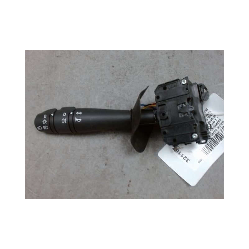 COMMANDE CLIGNOTANT DACIA SANDERO 2008-