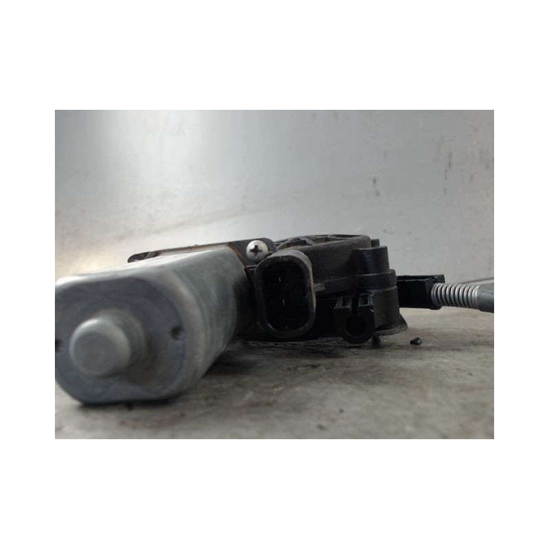 MECANISME+MOTEUR LEVE-GLACE AVANT DROIT KIA PICANTO