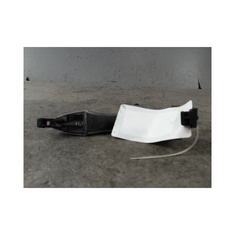 POIGNEE EXTERIEURE PORTE AVANT DROIT KIA SPORTAGE III 2010-