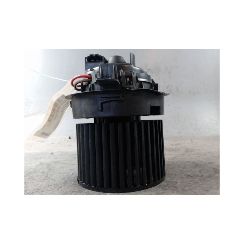 MOTEUR VENTILATEUR CHAUFFAGE DACIA LOGAN MCV 2007-