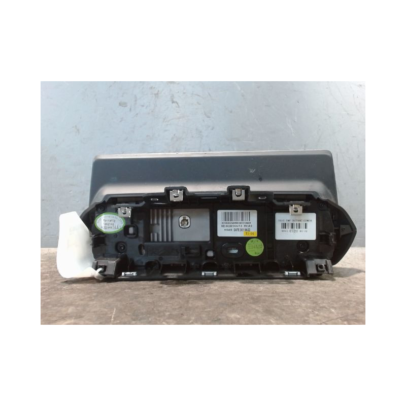 ECRAN GPS PEUGEOT 2008
