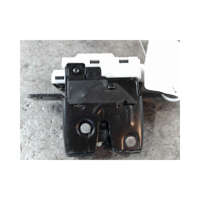 SERRURE HAYON  RENAULT SCENIC II PH2 2006-