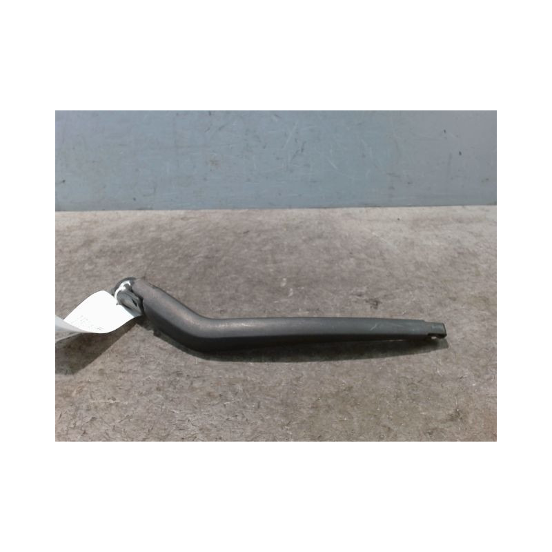 BRAS ESSUIE-GLACE ARRIERE TOYOTA YARIS II 2010-