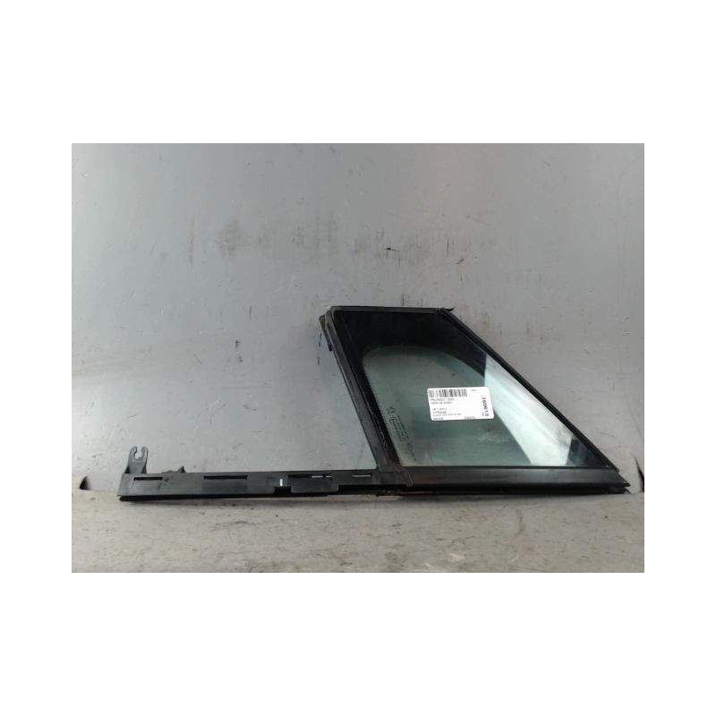 GLACE FIXE PORTE AVG PEUGEOT 3008 2009-
