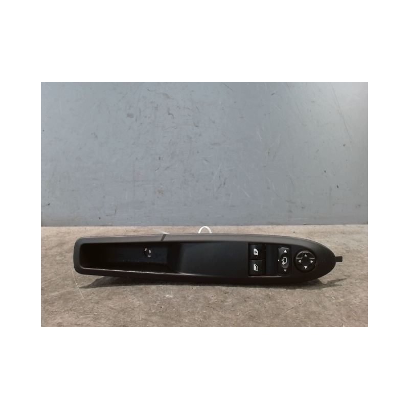 COMMANDE LEVE-GLACE PORTE AVG DS DS3