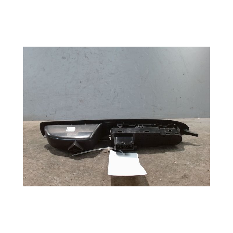 COMMANDE LEVE-GLACE PORTE AVG DS DS3