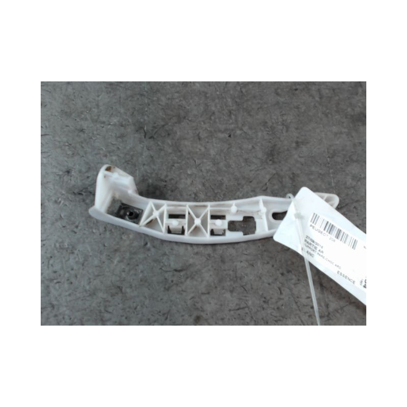 SUPPORT PARE-CHOC ARD PEUGEOT 208
