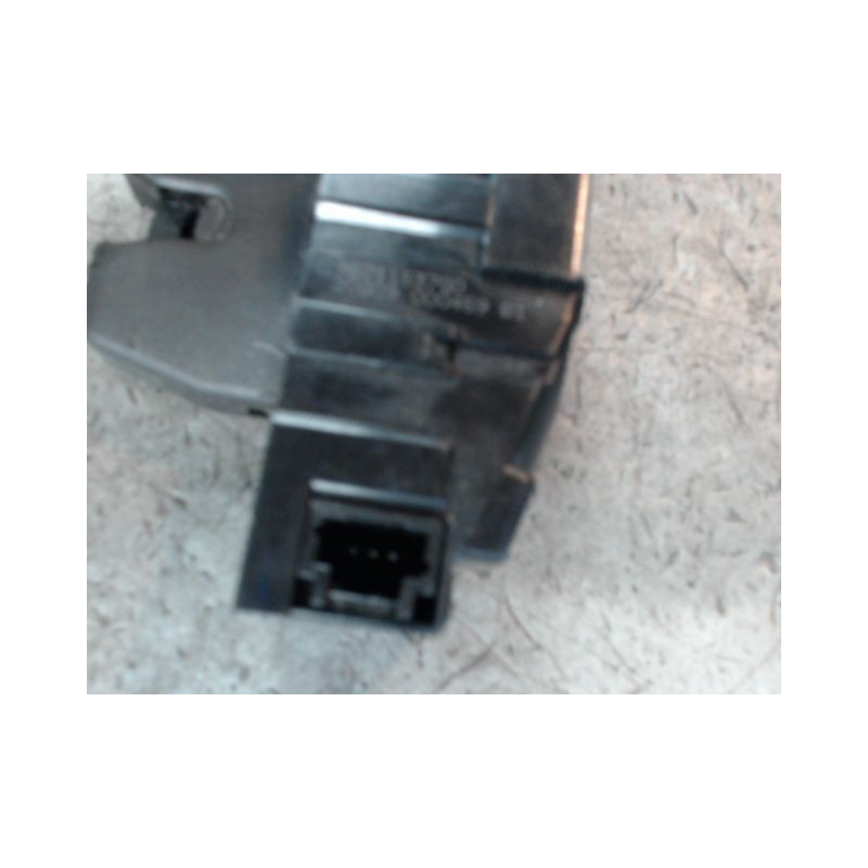 SERRURE HAYON  PEUGEOT 207 2009-