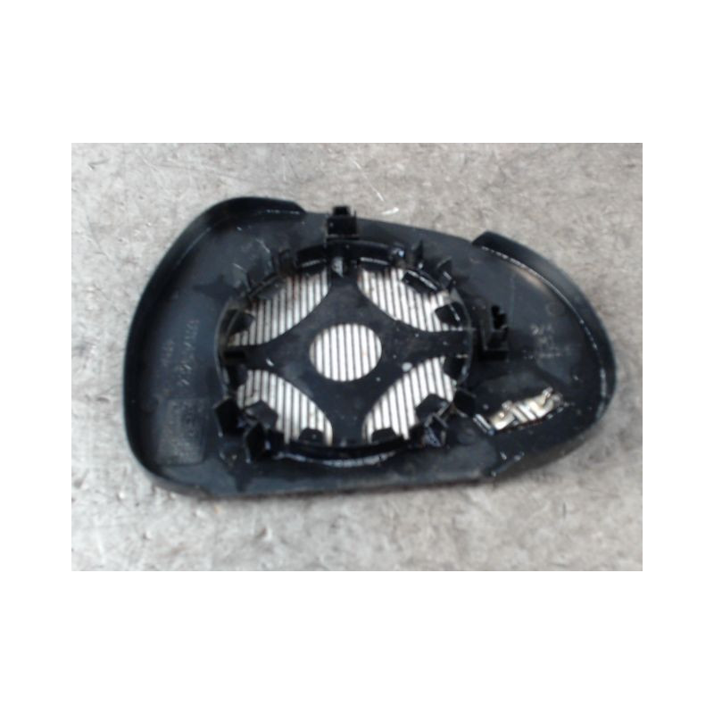 GLACE RETROVISEUR EXT G PEUGEOT 207