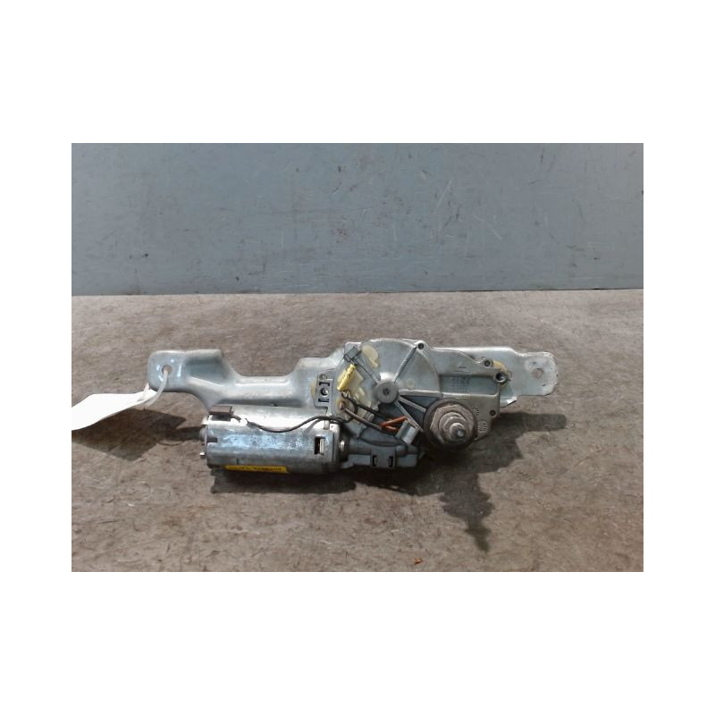 MOTEUR ESSUIE-GLACE ARRIERE VOLKSWAGEN GOLF III 92-97