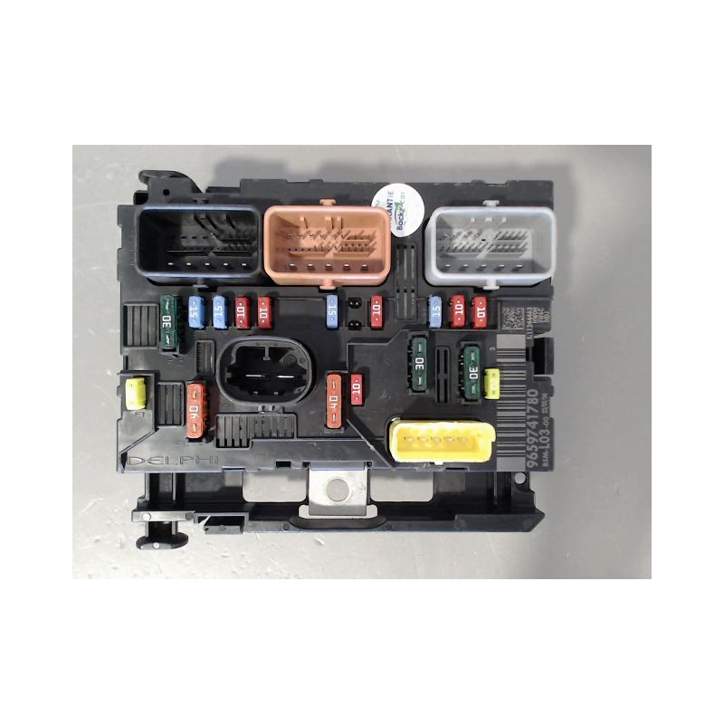 BOITE A FUSIBLES PEUGEOT 807 MONOSP. 2002-2014