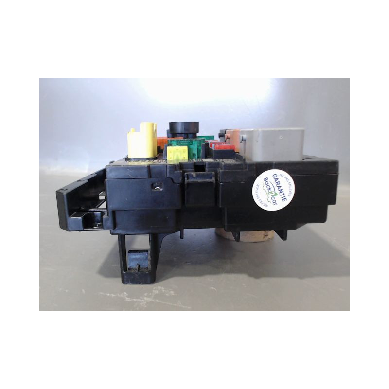 BOITE A FUSIBLES PEUGEOT 807 MONOSP. 2002-2014