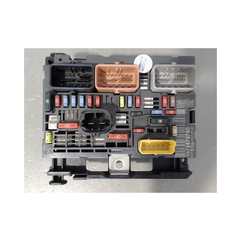 BOITE A FUSIBLES RENAULT KANGOO EXPRESS I Phase 2 2003-2010