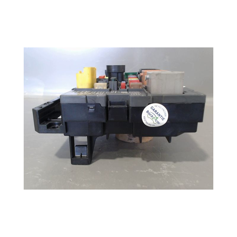 BOITE A FUSIBLES RENAULT KANGOO EXPRESS I Phase 2 2003-2010