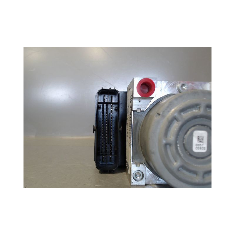 UNITE HYDRAULIQUE ABS VOLKSWAGEN GOLF