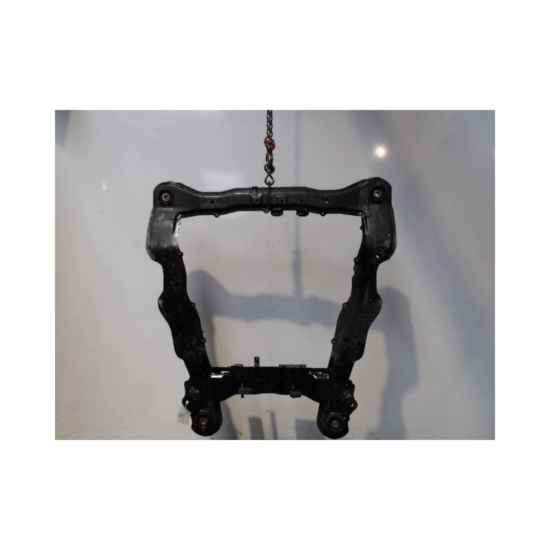 BERCEAU MOTEUR AVANT HYUNDAI TRAJET