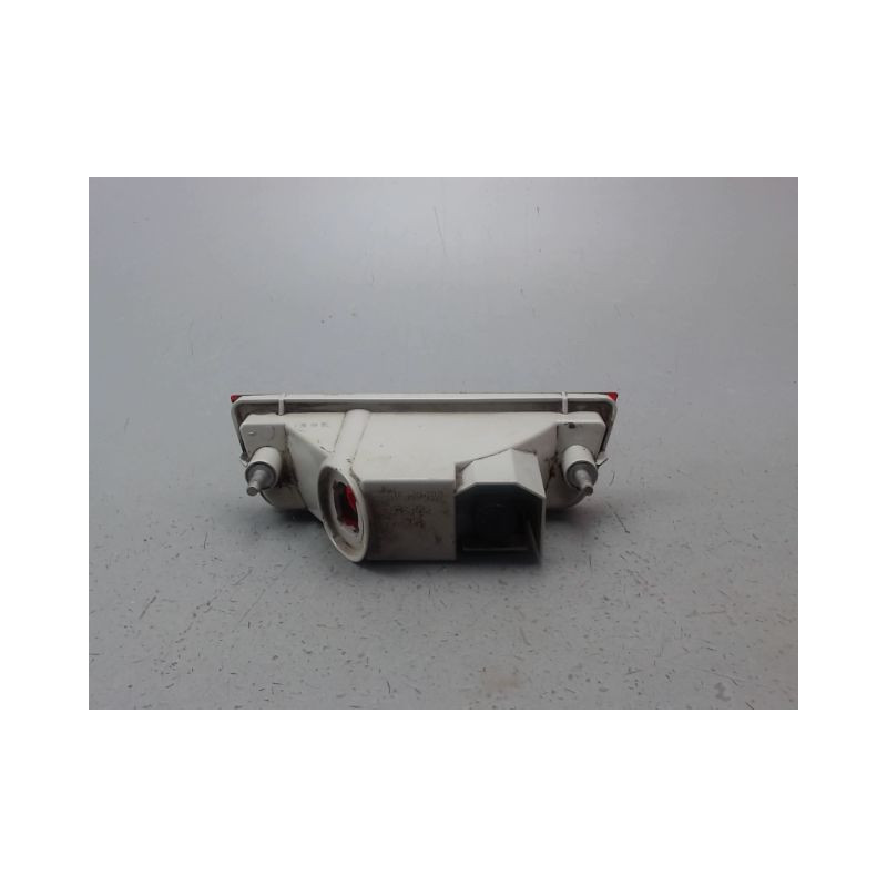 FEU BROUILLARD CENTRAL ARRIERE NISSAN MICRA 2009-