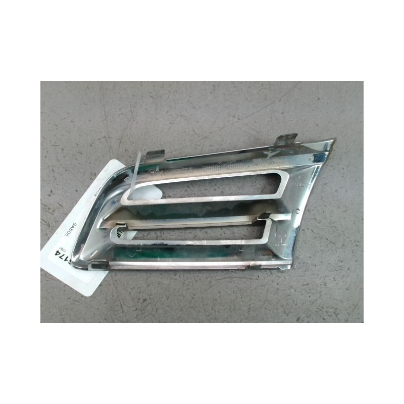 GRILLE CALANDRE DROIT RENAULT GRAND MODUS Phase 2 2008-2012